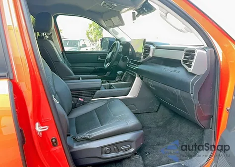 2024 Toyota Tundra Crewmax Limited z USA, uszkodzony, nr VIN 5TFWA5DB8RX166352